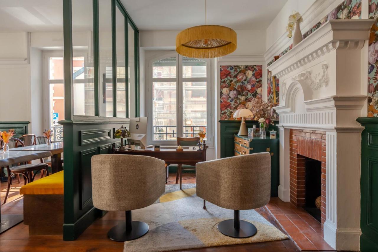 Ama Hotel Biarritz Bagian luar foto