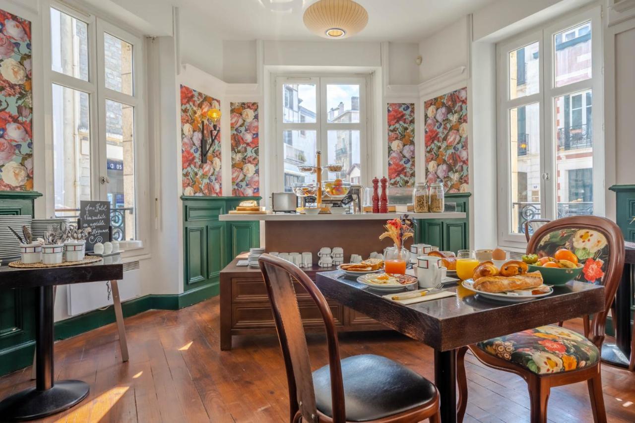 Ama Hotel Biarritz Bagian luar foto